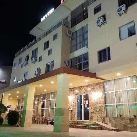 Hotel Like ティビリシ エクステリア 写真