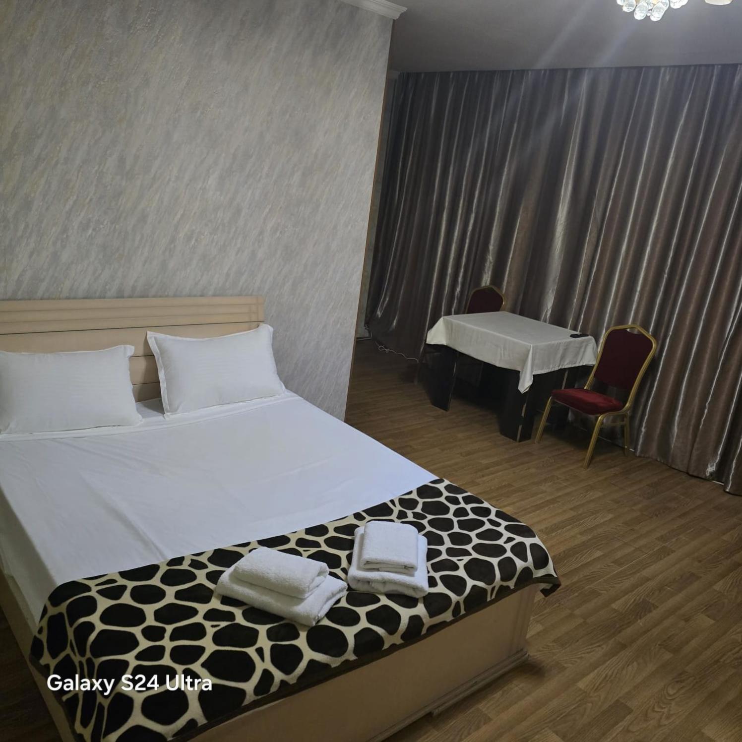Hotel Like ティビリシ エクステリア 写真