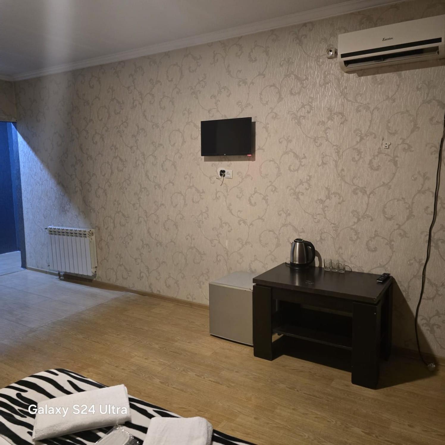 Hotel Like ティビリシ エクステリア 写真