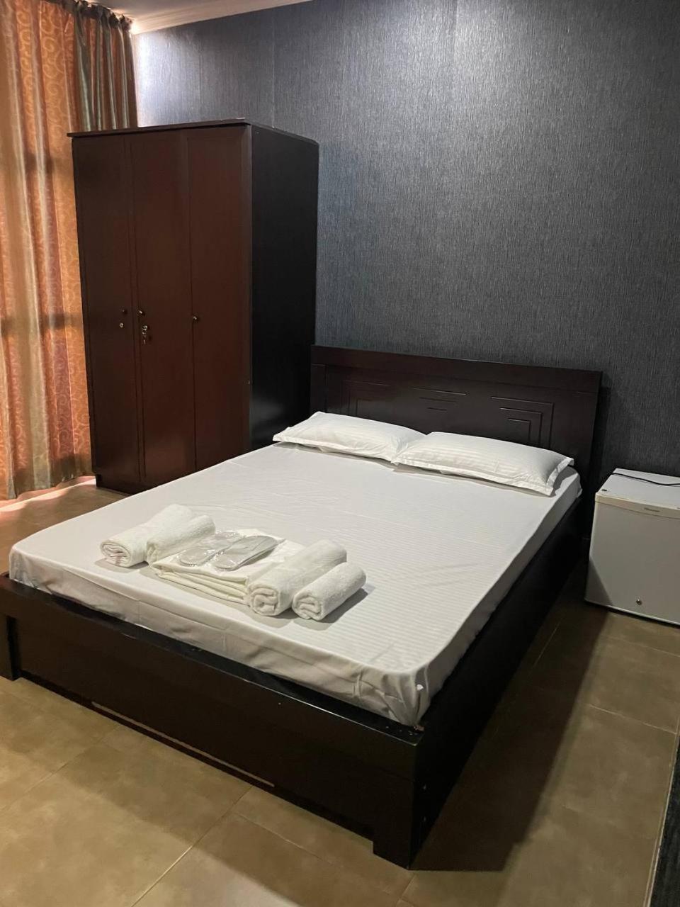 Hotel Like ティビリシ エクステリア 写真