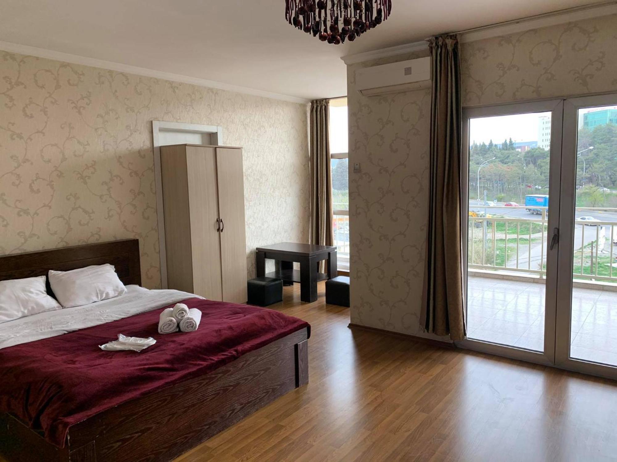 Hotel Like ティビリシ エクステリア 写真